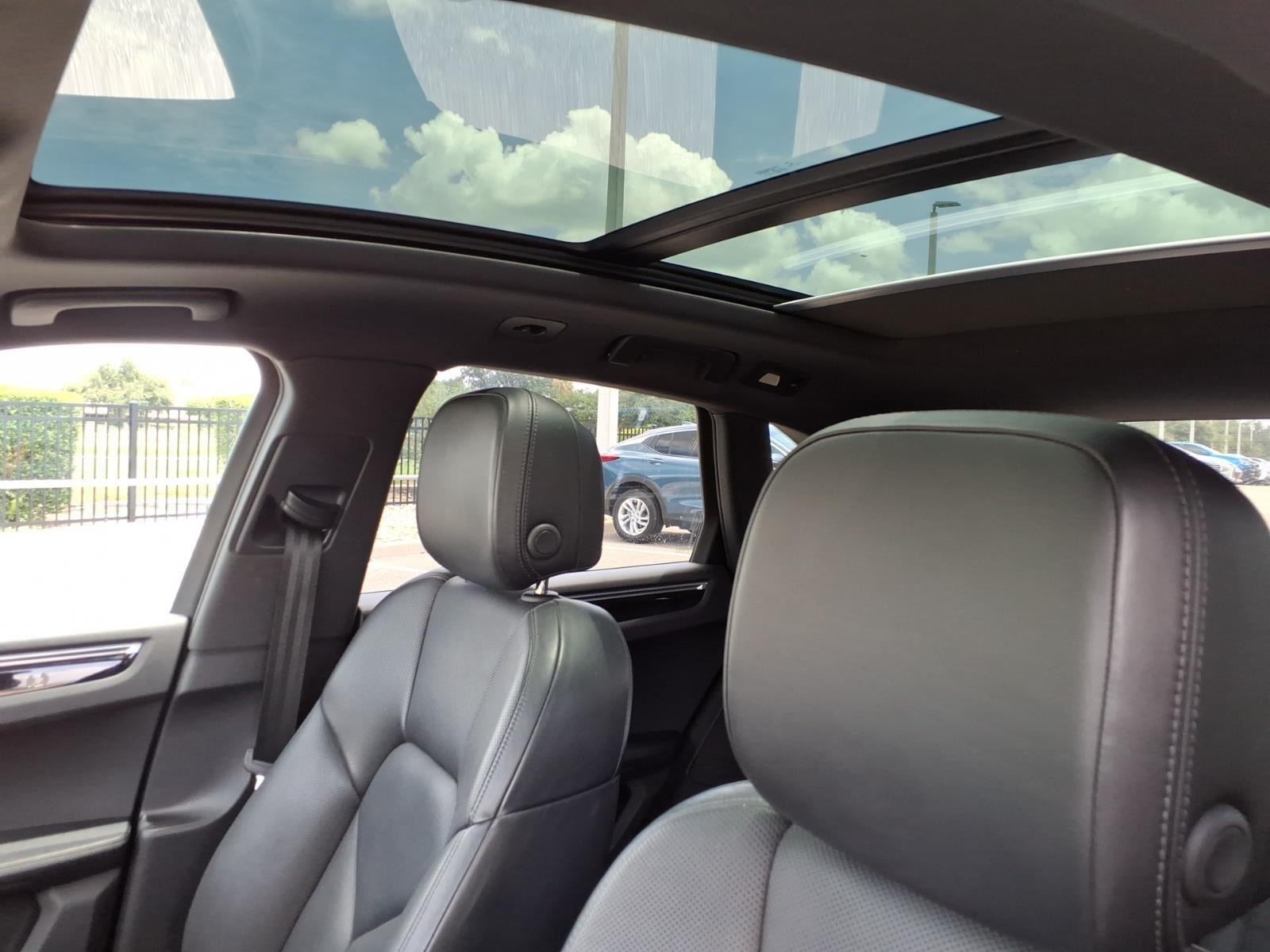 2018 Porsche Macan Base