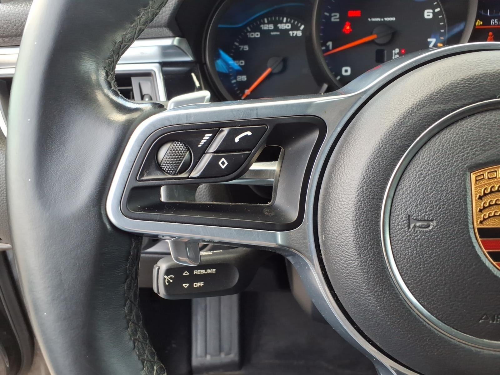 2018 Porsche Macan Base