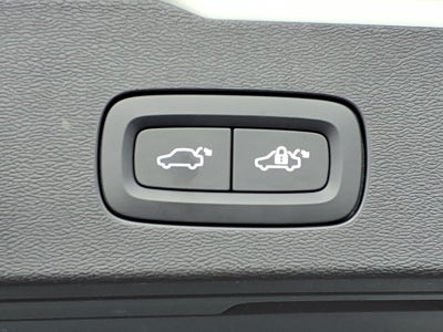 2025 Volvo V60 Cross Country Plus