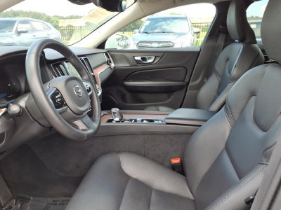 2025 Volvo V60 Cross Country Plus