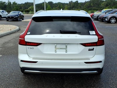 2025 Volvo V60 Cross Country Plus