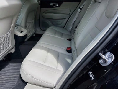 2025 Volvo V60 Cross Country Plus