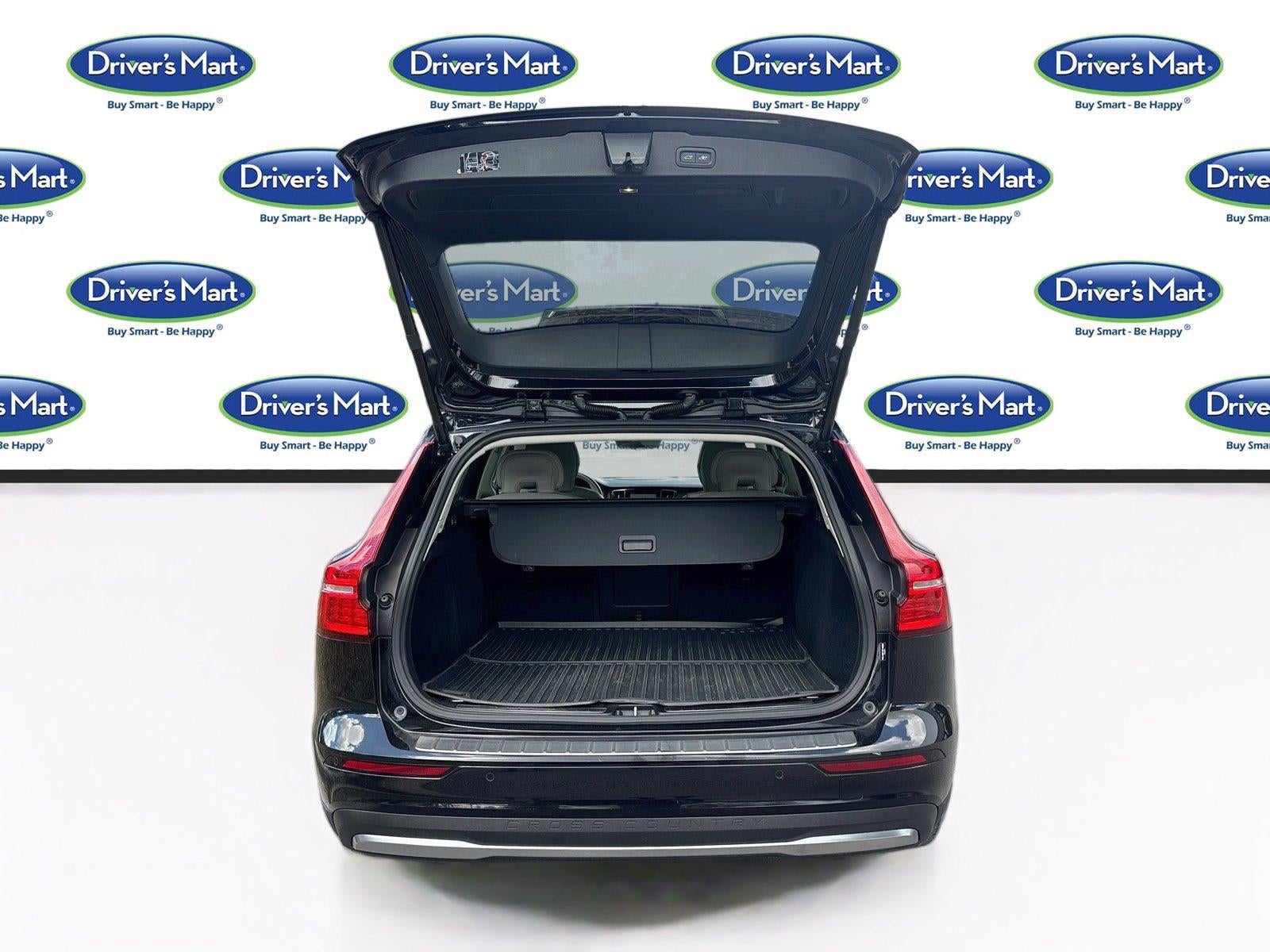 2025 Volvo V60 Cross Country Plus