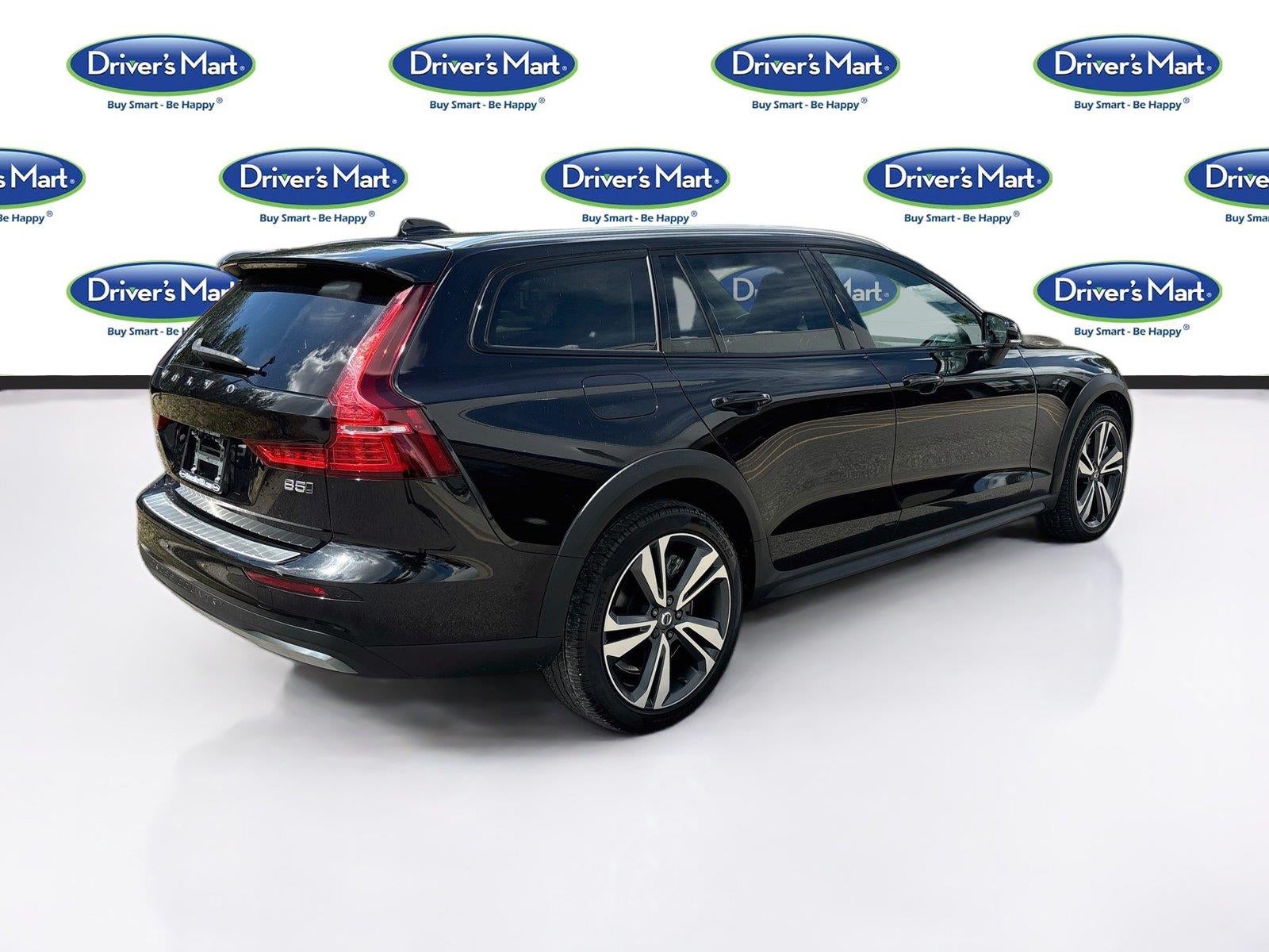 2025 Volvo V60 Cross Country Plus
