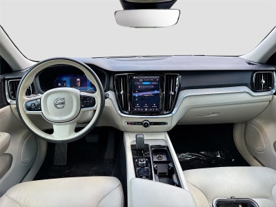 2025 Volvo V60 Cross Country Plus