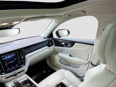 2025 Volvo V60 Cross Country Plus