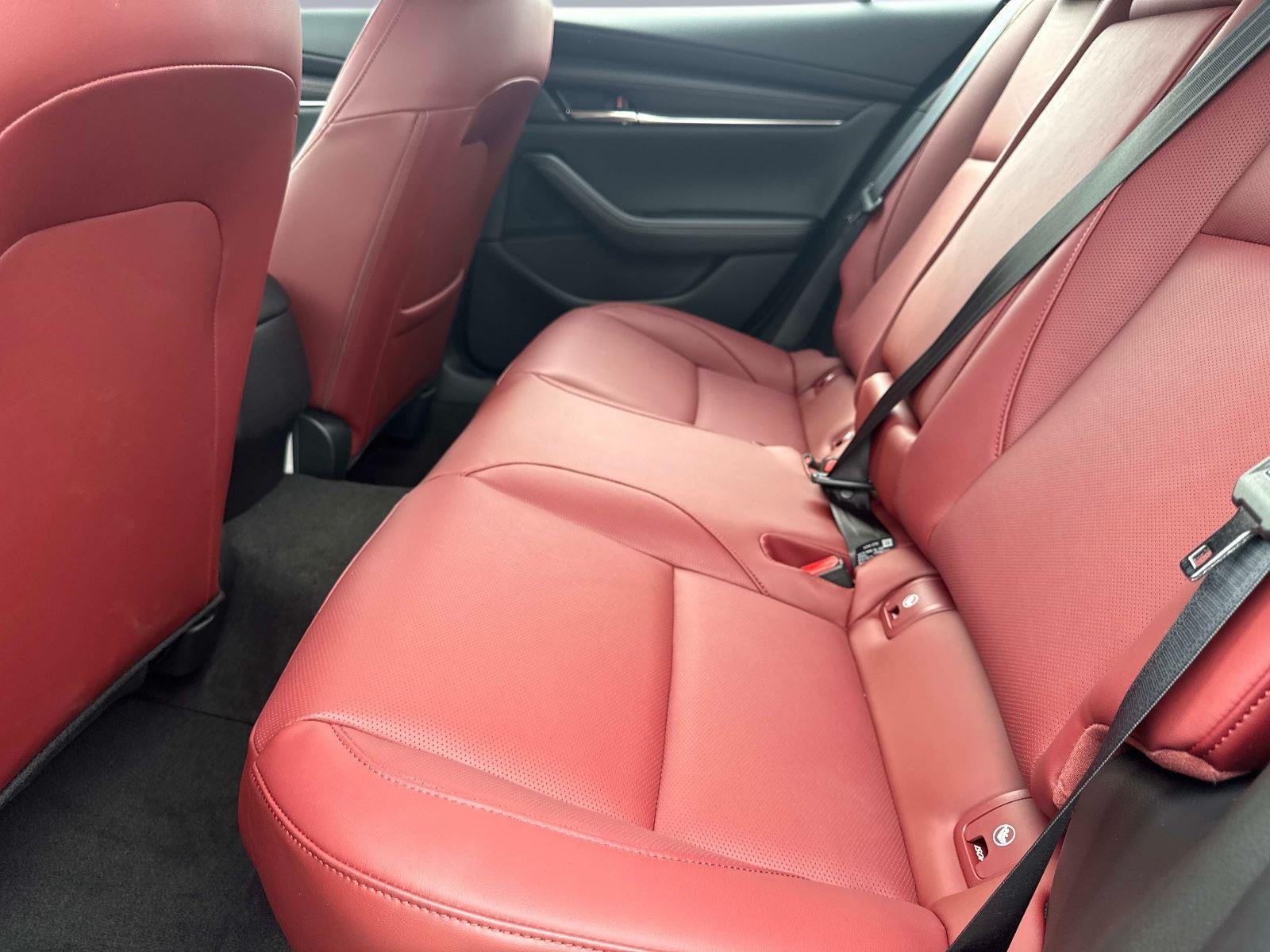 2026 Mazda Mazda3 Sedan 2.5 S Carbon Edition AWD