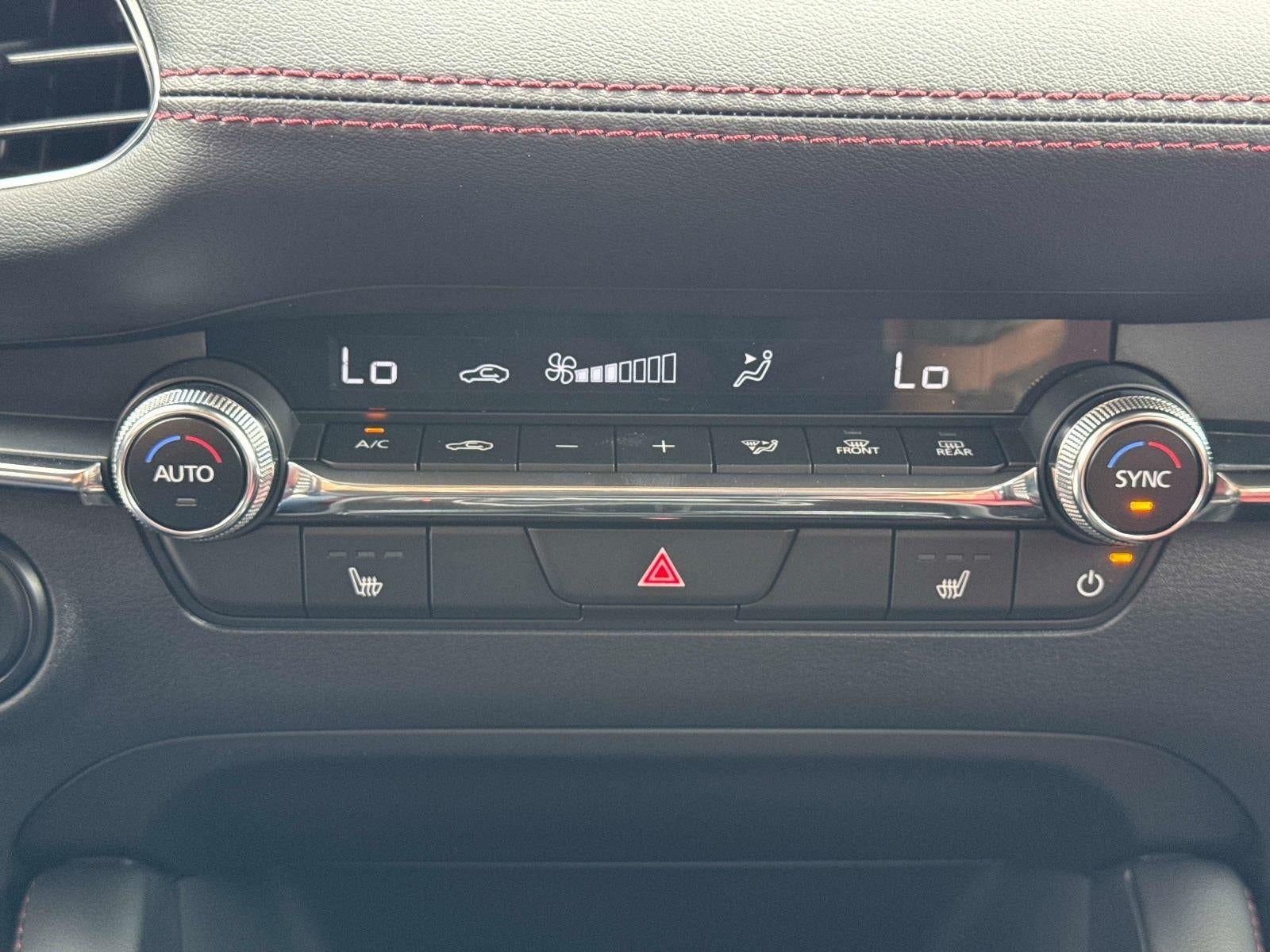 2026 Mazda Mazda3 Sedan 2.5 S Carbon Edition AWD