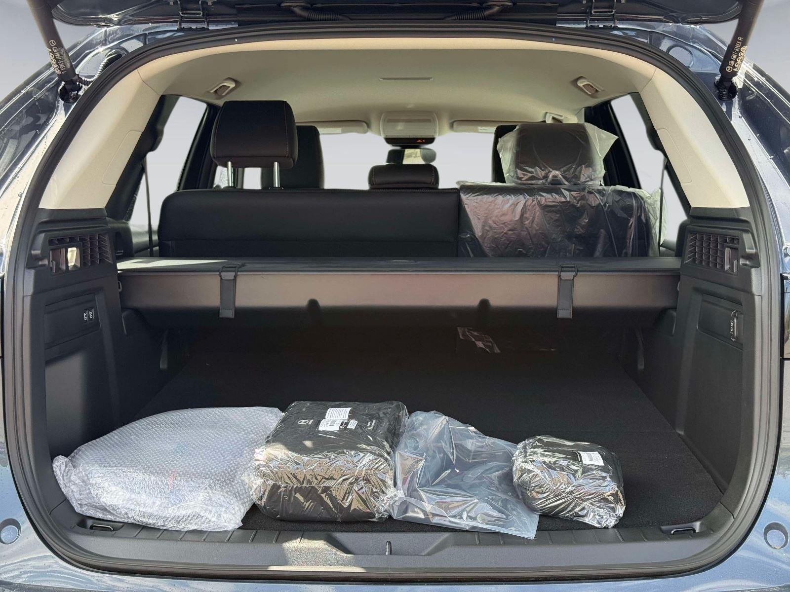 2026 Mazda Mazda CX-70 Plug-In Hybrid SC AWD