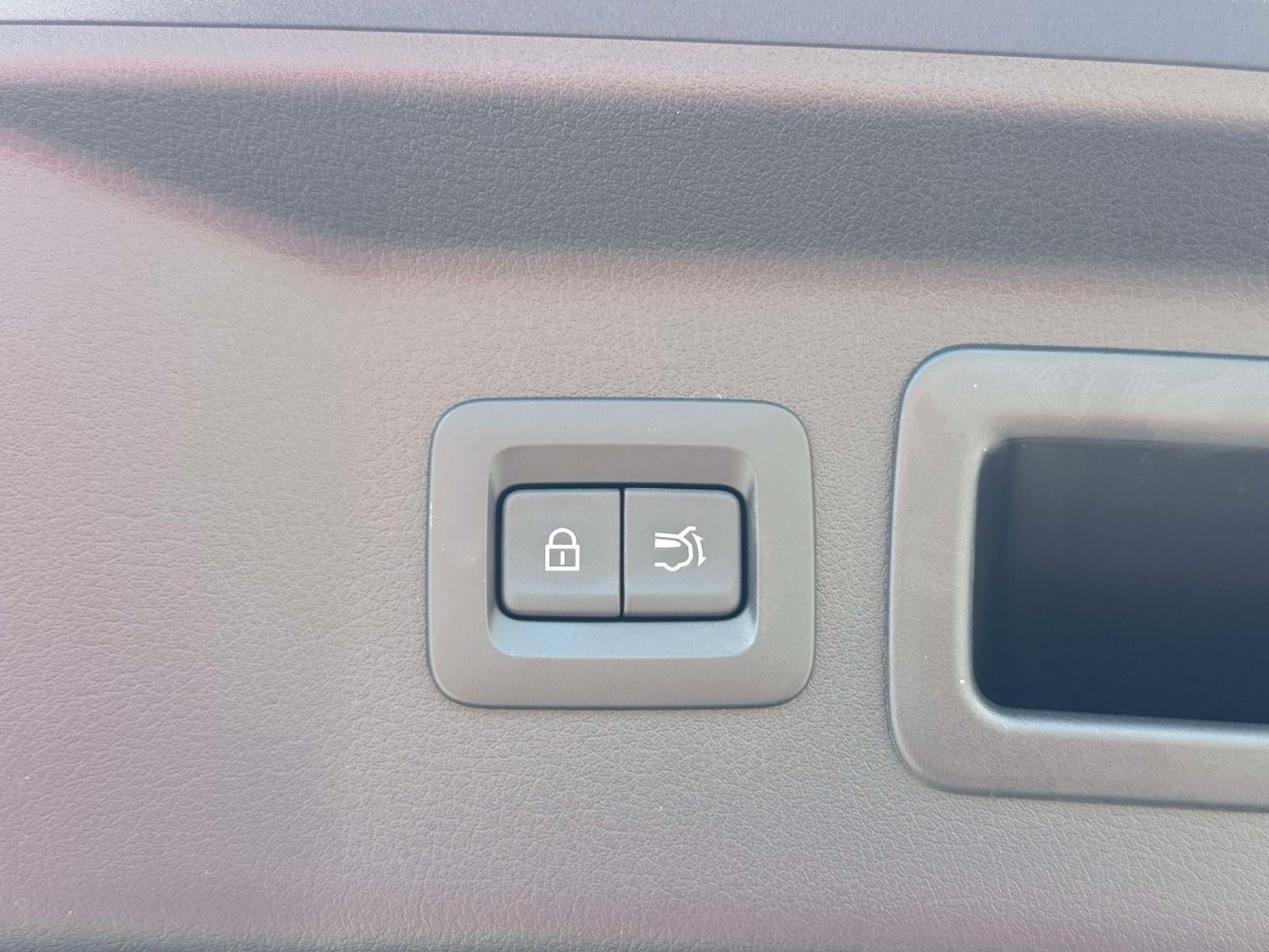 2026 Mazda Mazda CX-70 Plug-In Hybrid SC AWD