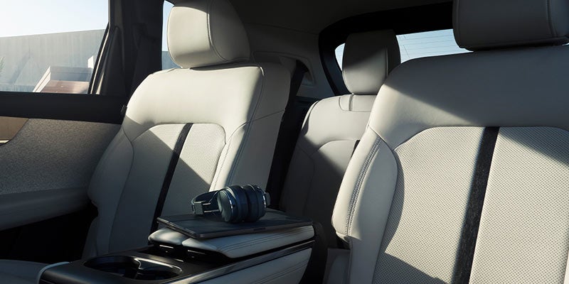 INTERIOR SIGNATURE DASHBOARD WHITE